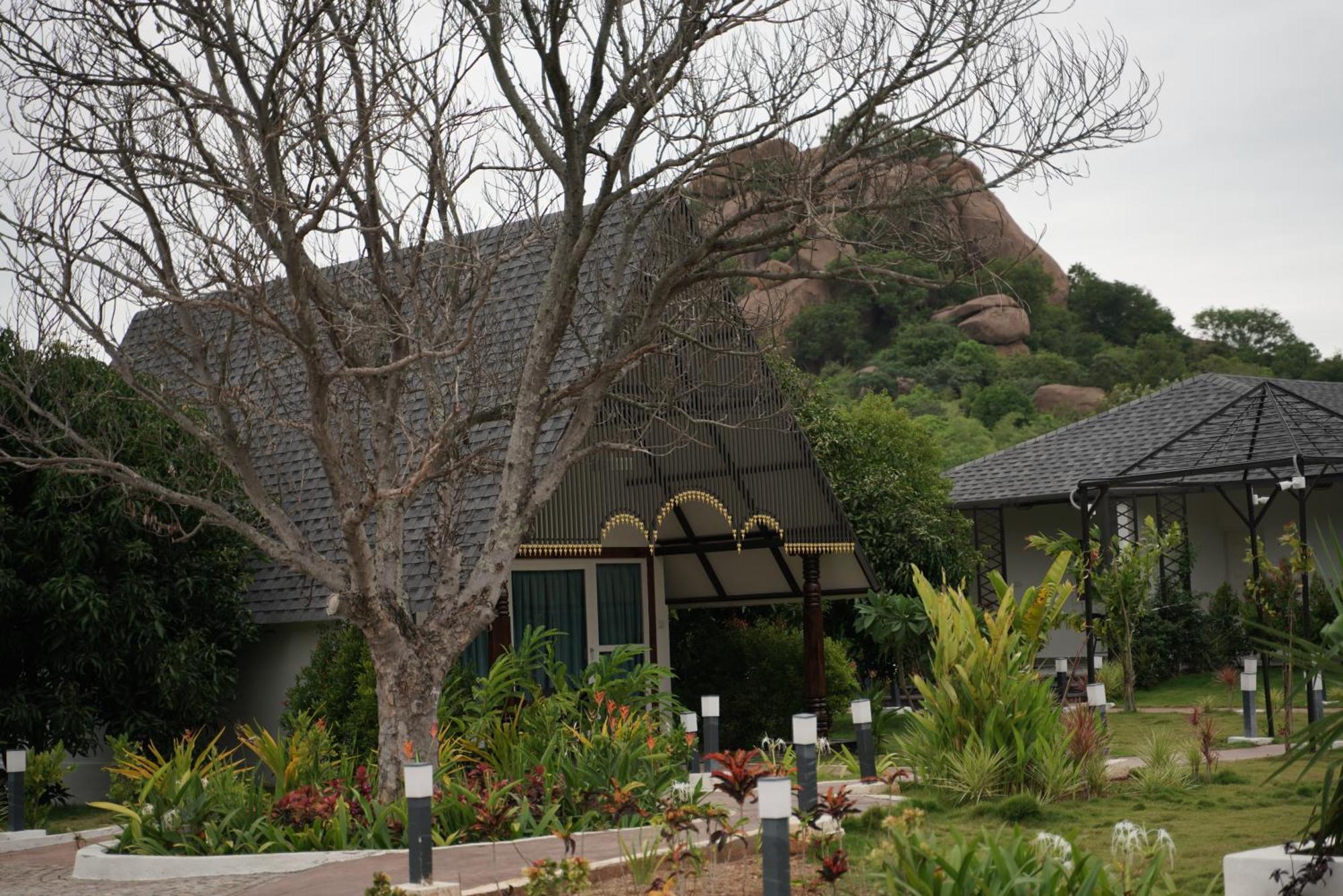 Q Mango Resort Rāmanagaram Exterior foto
